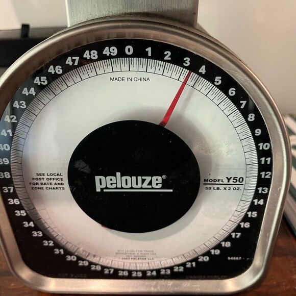 Lego Almost 3.5 lbs Bricks Gray White Red & Pink Pieces Sorted in Bags - Picture 3 of 3